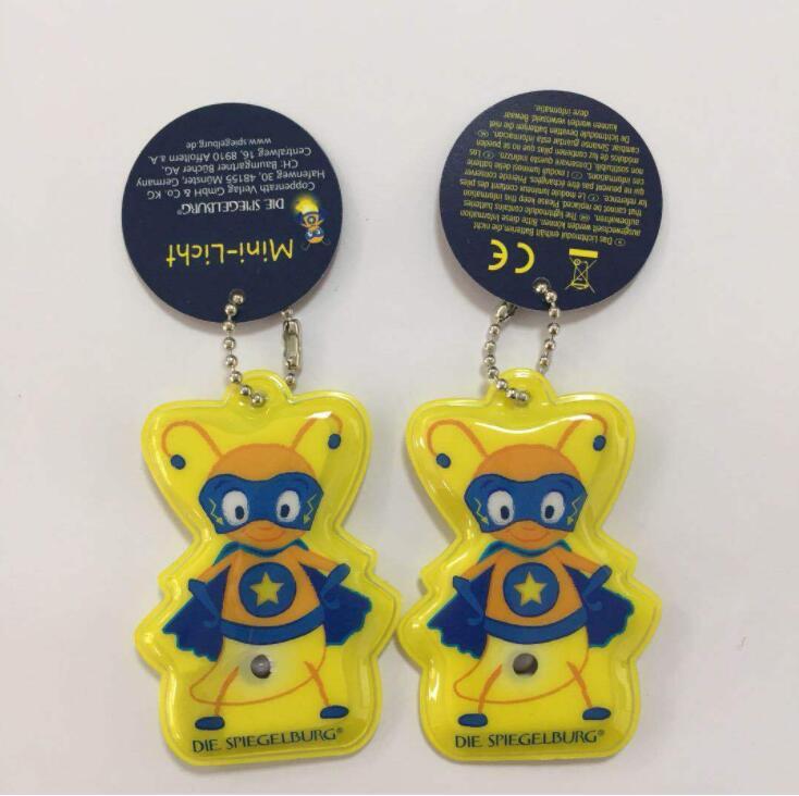 China Promotion Custom 3D Logo Plastic PVC LED Keychain